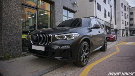 BMW X5(G05) 에이버리 사틴블랙 전체랩핑 시공[김포자동차랩핑 전문업체][랩하우스] / 김포시 양촌읍