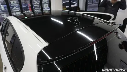 BMW 118D 루프스킨+스포일러 랩핑[랩하우스] / 김포시 양촌읍