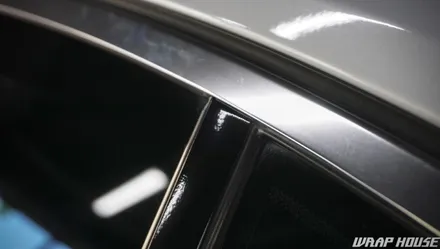 BMW 7시리즈(F01) B,C필러 블랙유광 랩핑시공[김포카스킨전문업체][랩하우스] / 김포시 양촌읍