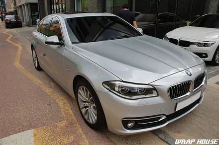BMW F10 5시리즈 사이드미러 포인트랩핑[김포+수입차+랩핑][랩하우스] / 김포시 양촌읍