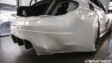 벤츠 C63 AMG 고스트 펄(홀로그램) 전체랩핑+그릴랩핑+커스텀 크롬데칼 시공[김포카스킨전문업체][랩하우스] / 김포시 양촌읍