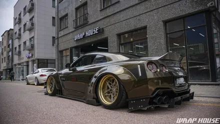 닛산 GTR R35 로켓버니 이노즈텍 미드나잇골드 전체랩핑[김포랩핑][랩하우스] / 김포시 양촌읍