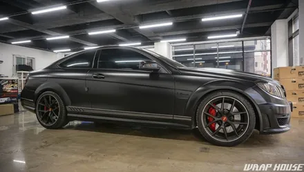 벤츠 C63 AMG 쿠페 사이드데칼 시공[데칼시공전문][김포랩핑][랩하우스] / 김포시 양촌읍