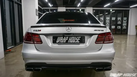 벤츠 E63 AMG 사틴 화이트 알루미늄(사틴실버) 전체랩핑[김포 카스킨 전문업체][랩하우스] / 김포시 양촌읍