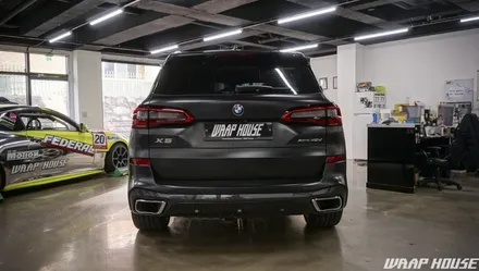 BMW X5(G05) 에이버리 사틴블랙 전체랩핑 시공[김포자동차랩핑 전문업체][랩하우스] / 김포시 양촌읍