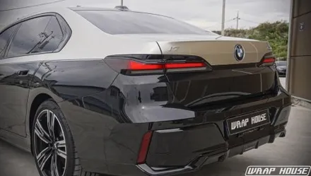 BMW I7 고광택 듀오톤랩핑과 크롬죽이기 작업![김포랩핑][랩하우스] / 김포시 양촌읍