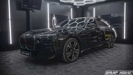 BMW I7 고광택 듀오톤랩핑과 크롬죽이기 작업![김포랩핑][랩하우스] / 김포시 양촌읍