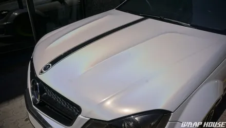 벤츠 C63 AMG 고스트 펄(홀로그램) 전체랩핑+그릴랩핑+커스텀 크롬데칼 시공[김포카스킨전문업체][랩하우스] / 김포시 양촌읍