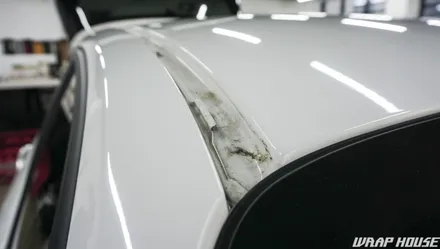 BMW 118D 루프스킨+스포일러 랩핑[랩하우스] / 김포시 양촌읍