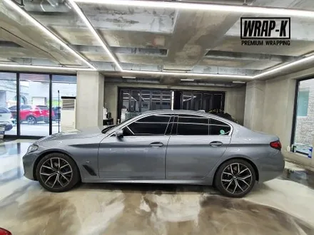 BMW 5시리즈 530i 눈썹몰딩 크롬죽이기 랩핑 / 경기 고양 덕양