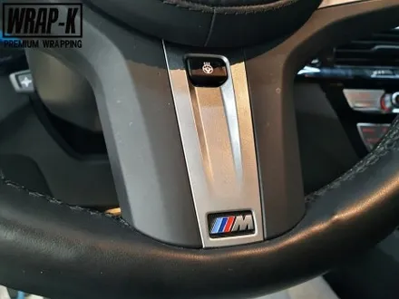 BMW 5시리즈 g30 530i 핸들까지 포함한 실내 카본랩핑 / 경기 고양 덕양