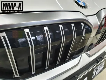 BMW 5시리즈 G60 G30 크롬죽이기 랩핑 화이트 & 블랙은 늘 옳다! / 경기 고양 덕양