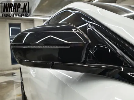 BMW 5시리즈 G60 G30 크롬죽이기 랩핑 화이트 & 블랙은 늘 옳다! / 경기 고양 덕양