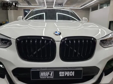 BMWX4실내랩핑 X4그릴랩핑 자연스러운 드레스업효과 / 고양 덕양구