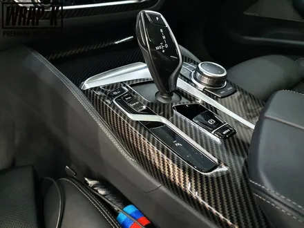 BMW 5시리즈 g30 530i 핸들까지 포함한 실내 카본랩핑 / 경기 고양 덕양