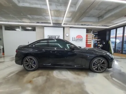 BMW M240i 세륨그레이 그릴 리어디퓨저 사이드미러 랩핑으로 드레스업 / 경기 고양 덕양