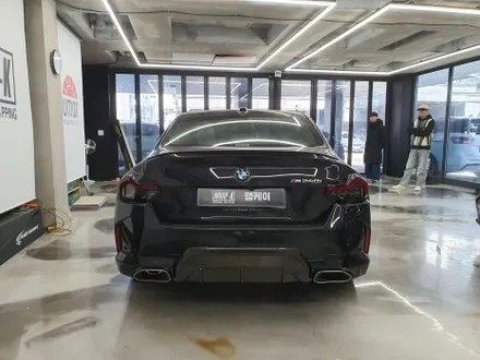 BMW M240i 세륨그레이 그릴 리어디퓨저 사이드미러 랩핑으로 드레스업 / 경기 고양 덕양