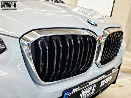 BMWX4키드니그릴랩핑 블랙으로 통일감주기 X4그릴랩핑 변신끝 / 고양 덕양구