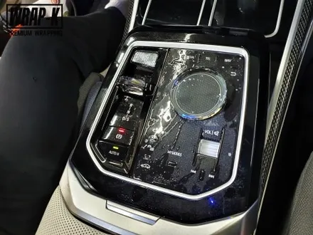 BMW 7시리즈 740i 자동차실내기스 보호를 위한 은평구 실내 하이그로시 생활보호 PPF 시공사례 / 경기 고양 덕양
