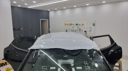 울산랩핑 쌍용 티볼리 투톤 루프스킨 제거 및 시공 / 울산, 경남