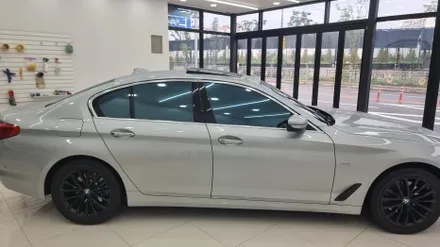 울산랩핑 크롬죽이기 bmw530i 깔끔하게 시공 / 울산, 경남