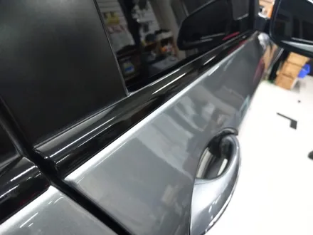 제주자동차랩핑 BMW520d 크롬몰딩랩핑 시공! 제주래퍼샵 / 제주시 오라일동