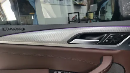 JEJU-WRAPPER BMW X4 루프스킨, 실내 실외 카본랩핑 / 제주시 오라일동