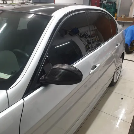 JEJU WRAPPER BMW320I 루프스킨/그릴/카본미러 시공 / 제주시 오라일동