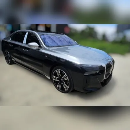 JEJU-WRAPPER:BMW i7 투톤 랩핑:제주 제주시 랩핑 바이크 / 제주시 오라일동