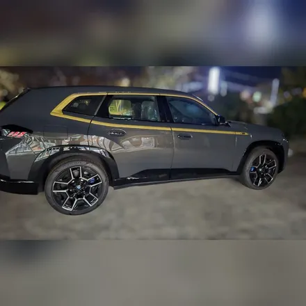 JEJU-WRAPPER:BMW XM 골드 포인트 랩핑:제주 랩핑 전문샵 / 제주시 오라일동