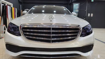벤츠 E220d 진주펄 화이트 전체랩핑으로 고급지게 변신! / 화성, 동탄, 용인, 오산