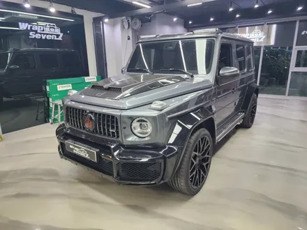 벤츠 G63 브라부스 포인트랩핑을 위해 판교랩핑전문샵 랩세븐으로 입고되었어요. / 성남시 수정구 고등동