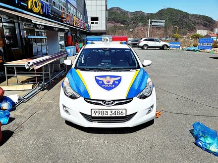 [랩샵][수원랩핑] 현대 아반테MD 경찰차랩핑 관공서차량랩핑 / 수원시 영통구 이의동
