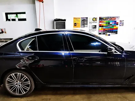 [랩샵][수원랩핑] BMW 530i 눈썹몰딩랩핑 포인트랩핑 / 수원시 영통구 이의동