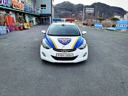 [랩샵][수원랩핑] 현대 아반테MD 경찰차랩핑 관공서차량랩핑 / 수원시 영통구 이의동