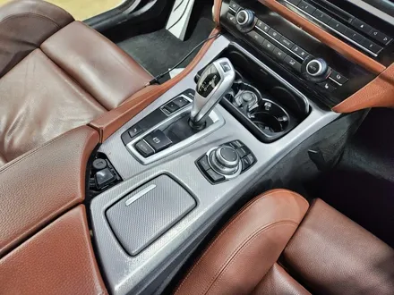 BMW F바디 520D 우드트림 실내 리얼카본 포인트 랩핑 3M 유광카본 자동차 고퀄리티 랩핑 맛집 / 수원시 영통구 이의동
