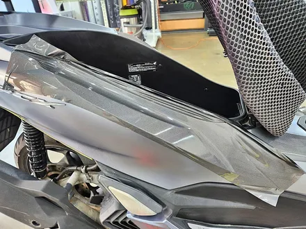 혼다 PCX125 바이크튜닝 홀로그램 싸이키델릭 전체랩핑 1인시공 고퀄리티 바이크 랩핑 스쿠터 튜닝 / 수원시 영통구 이의동