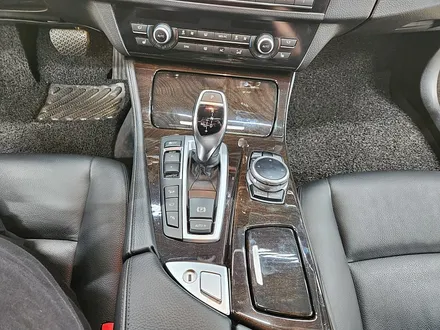 수원 광교 랩핑 BMW F10 5시리즈 528I 실내 우드 트림 카본 포인트랩핑 3M정품 필름 / 수원시 영통구 이의동