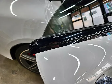 벤츠 CLA45AMG 크롬죽이기 크롬딜리트 루프스킨 포인트랩핑 고퀄리티 합리적인 랩핑 AS / 수원시 영통구 이의동