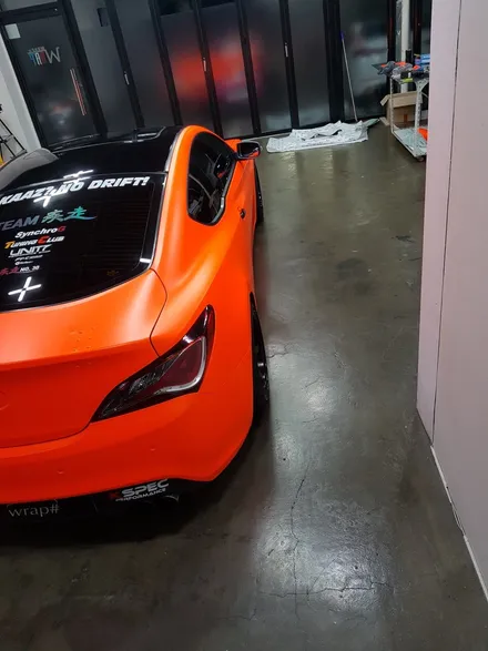 [랩샵]수원랩핑 제네시스쿠페 3M1080 Satin Neon Orange 전체랩핑 / 수원시 영통구 이의동