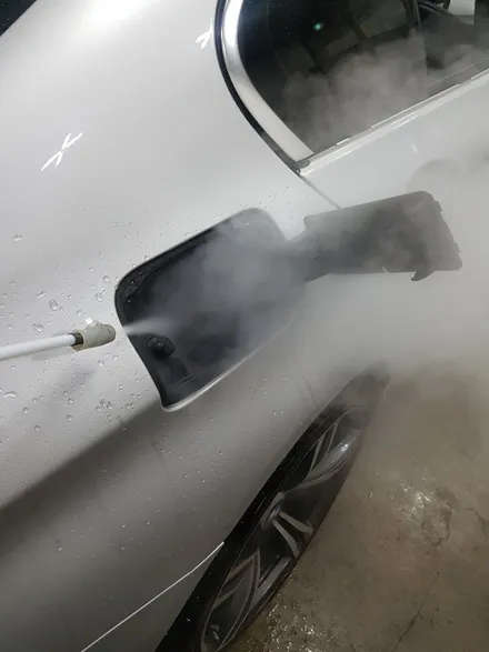 [랩샵]수원랩핑 BMW 528I전체랩핑 화이트골드스파클랩핑 5시리즈랩핑 520D전체랩핑 BMW전체랩핑 전체랩핑제거 랩핑제거 / 수원시 영통구 이의동