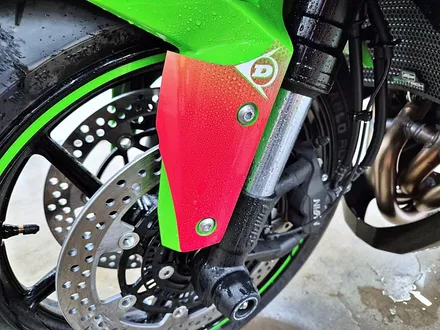 수원 광교 가와사키 닌자 ZX6R 레이싱 오토바이 바이크 커스텀 튜닝 방탄 데칼 전체 포인트 랩핑 시공 / 수원시 영통구 이의동