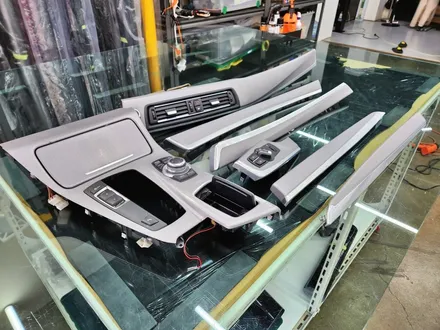 BMW F바디 520D 우드트림 실내 리얼카본 포인트 랩핑 3M 유광카본 자동차 고퀄리티 랩핑 맛집 / 수원시 영통구 이의동