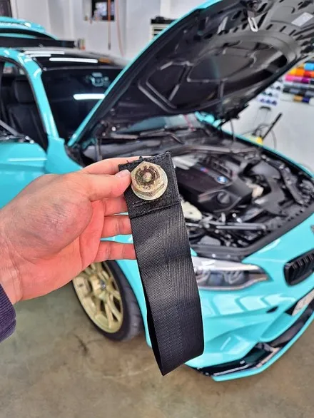 수원 광교 BMW F87 M2 고광택 필름 포인트 부분 랩핑 견인고리 스트랩 튜닝 / 수원시 영통구 이의동