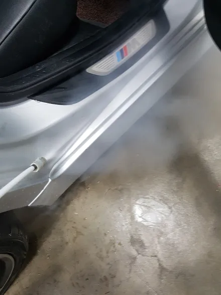 [랩샵]수원랩핑 BMW 528I전체랩핑 화이트골드스파클랩핑 5시리즈랩핑 520D전체랩핑 BMW전체랩핑 전체랩핑제거 랩핑제거 / 수원시 영통구 이의동