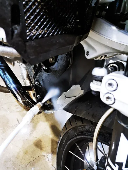 [랩샵][오토바이랩핑]BMW 1200GS 랩핑 BMW1200GS프리미엄디테일링 / 수원시 영통구 이의동