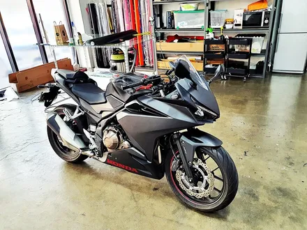 [랩샵][수원랩핑] 혼다CBR500R 포인트랩핑 기름탱크랩핑  카본랩핑 / 수원시 영통구 이의동