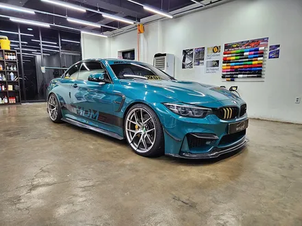 [랩샵][수원랩핑] BMW F83 M4 컨버터블 포인트랩핑 데칼시공 / 수원시 영통구 이의동