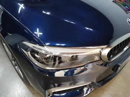 [랩샵]수원랩핑 수원카스킨 BMW G30 520D라이트필름 BMW라이트필름 BMW라이트PPF 라이트PPF 생활보호PPF 헥시스PPF 포인트랩핑 오토바이랩핑 오토바이PPF 유리막코팅 / 수원시 영통구 이의동