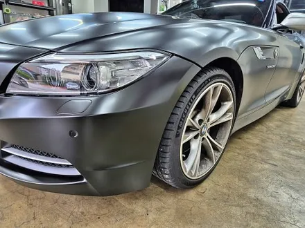 수원 광교 BMW Z4 앞범퍼 보험 사고 수리 재시공 사틴 블랙 랩핑 / 수원시 영통구 이의동